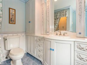 85 Eleventh Street, Garden City NY 11530