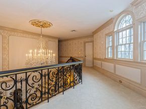 85 Eleventh Street, Garden City NY 11530