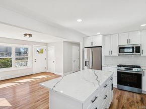 38 Somerset Road E, Amityville NY 11701