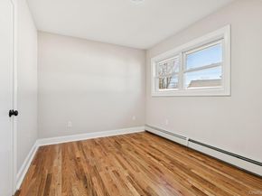 38 Somerset Road E, Amityville NY 11701