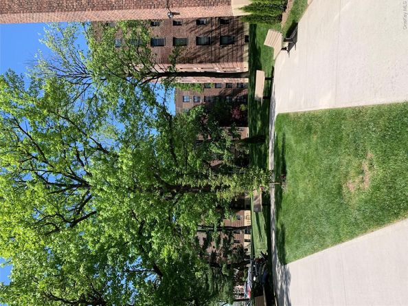 224-24 Union Turnpike 4H, Oakland Gardens NY 11364