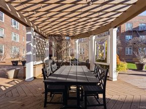 101 Old Mamaroneck Road 1c5, White Plains NY 10605