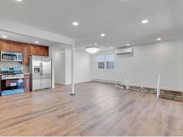 159-40 95th Street, Howard Beach NY 11414