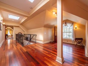 Undisclosed Address #966166, Jamaica NY 11432