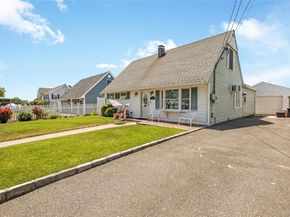71 Seawane Road, East Rockaway NY 11518