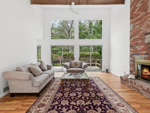 5 Cattalo Circle, East Hampton NY 11937