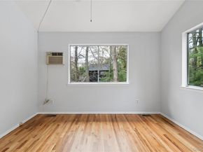5 Cattalo Circle, East Hampton NY 11937
