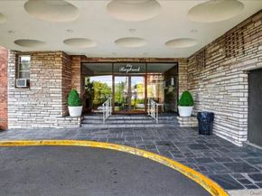 333 Bronx Rive Road #707 707, Yonkers NY 10704