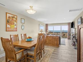 805 Bluffs Drive N, Baiting Hollow NY 11933