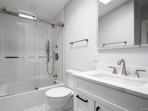 78 Samuel Street, Ronkonkoma NY 11779