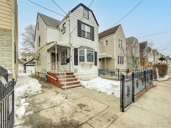 9056 184th Place, Hollis NY 11423