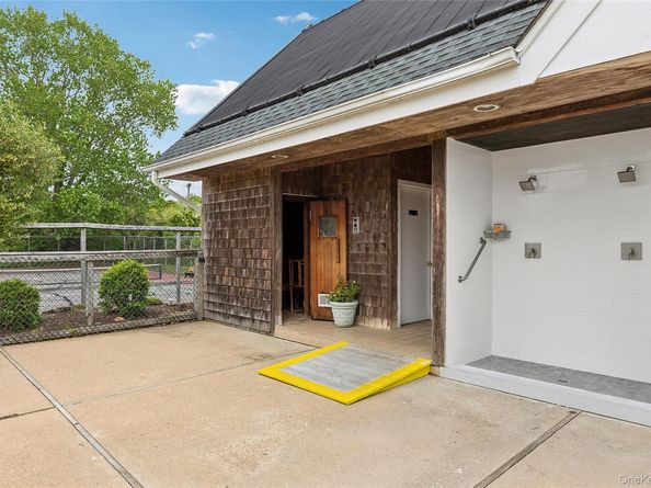 23 Fort Pond Road, Montauk NY 11954