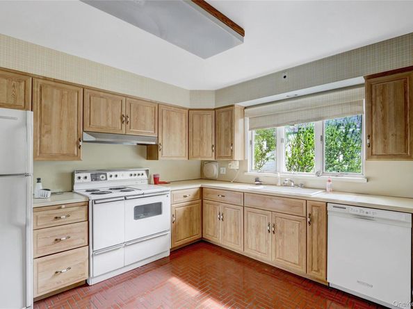 54 Royat Street, Lido Beach NY 11561
