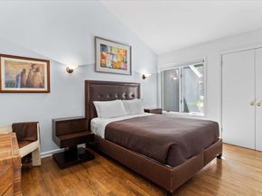 24 Saddle Lane, East Hampton NY 11937