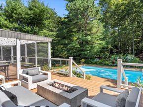24 Saddle Lane, East Hampton NY 11937