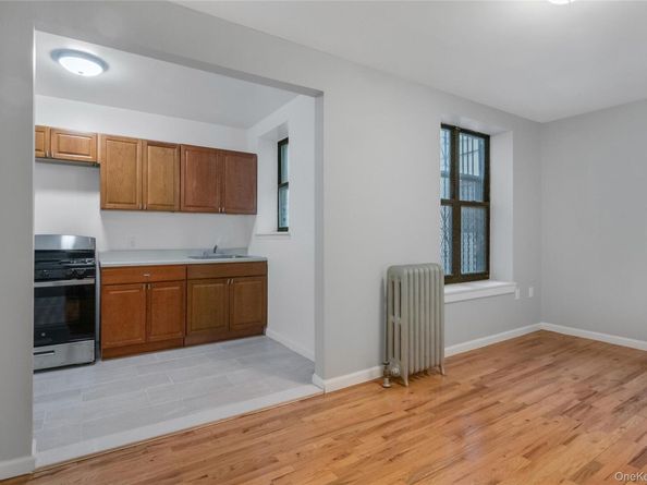 2410 Davidson Avenue B5, Bronx NY 10468