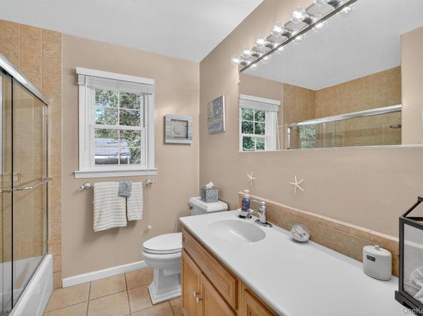 2 Somerset Drive, Somers NY 10589