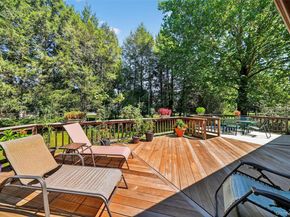 2 Somerset Drive, Somers NY 10589
