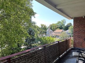 325 King Street 2G, Port Chester NY 10573