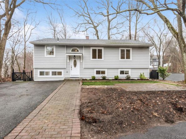 315 McKinley Terrace, Centerport NY 11721