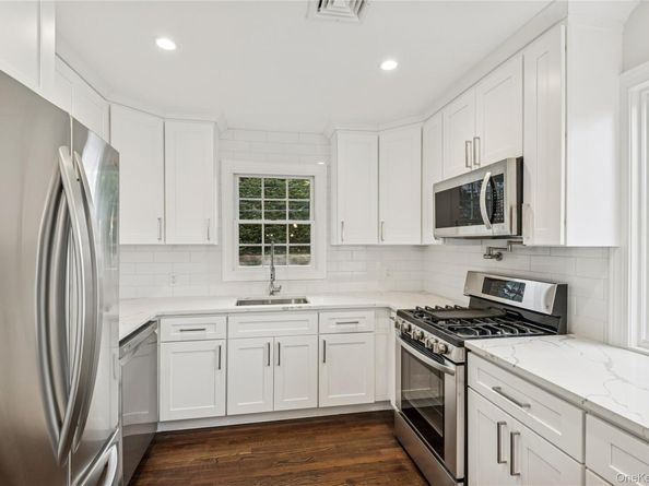 315 McKinley Terrace, Centerport NY 11721