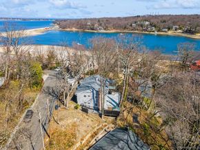 315 McKinley Terrace, Centerport NY 11721