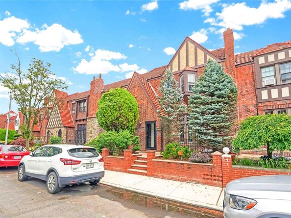 130-17 229 Street, Laurelton NY 11413
