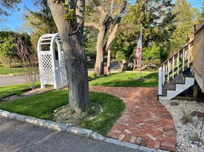 32 Neptune Road, Rocky Point NY 11778