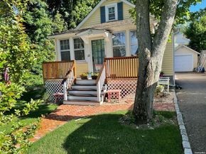 32 Neptune Road, Rocky Point NY 11778