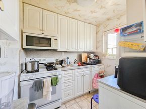 227-08 Hillside 2, Queens Village NY 11427