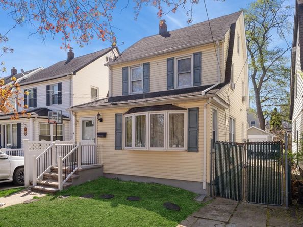 24816 88th Drive, Bellerose NY 11426