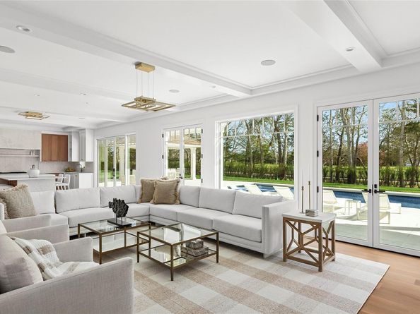171 Oneck Lane, Westhampton Beach NY 11978