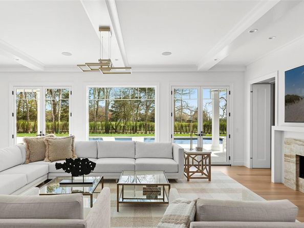 171 Oneck Lane, Westhampton Beach NY 11978
