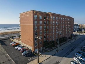 560 W Broadway 4G, Long Beach NY 11561