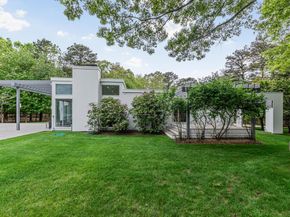 580 Hands Creek Road, East Hampton NY 11937