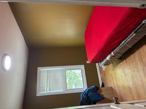 44 Chapman Place, Bay Shore NY 11706