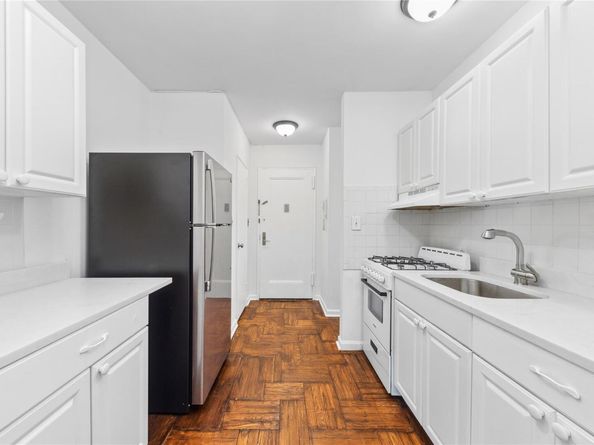 5355 Henry Hudson Parkway W 4G, Bronx NY 10471