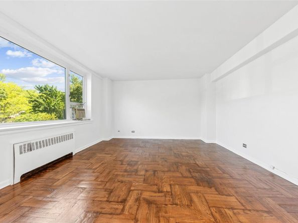 5355 Henry Hudson Parkway W 4G, Bronx NY 10471