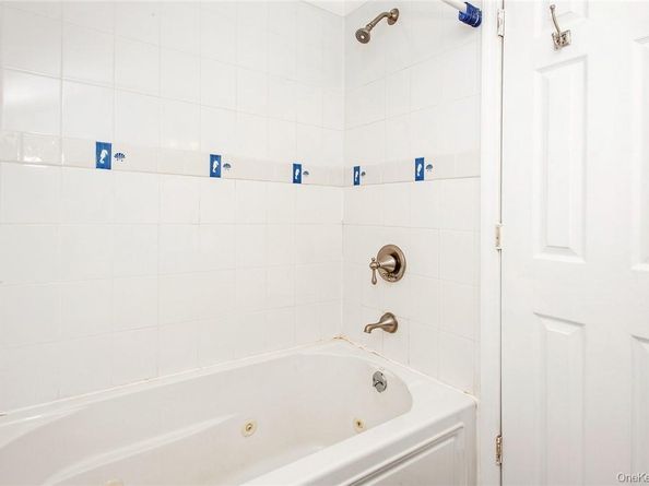 25 B Edgewater Park 25 B, Bronx NY 10465