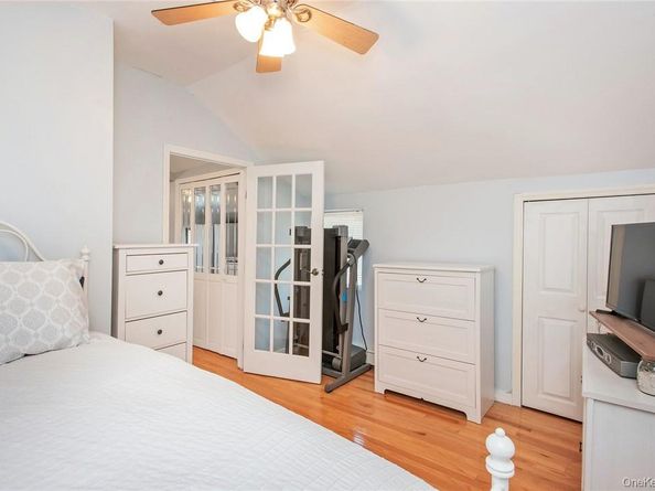 25 B Edgewater Park 25 B, Bronx NY 10465