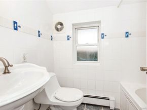 25 B Edgewater Park 25 B, Bronx NY 10465