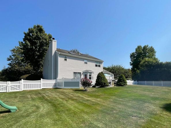43 Southfield Road, Baiting Hollow NY 11933