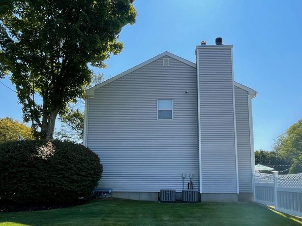 43 Southfield Road, Baiting Hollow NY 11933