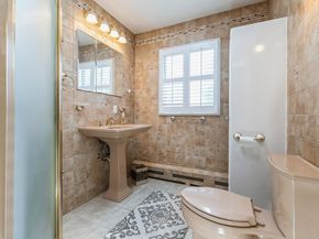14 Cobble Lane, Levittown NY 11756