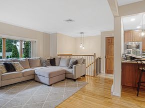 6 Sycamore Place, Smithtown NY 11787