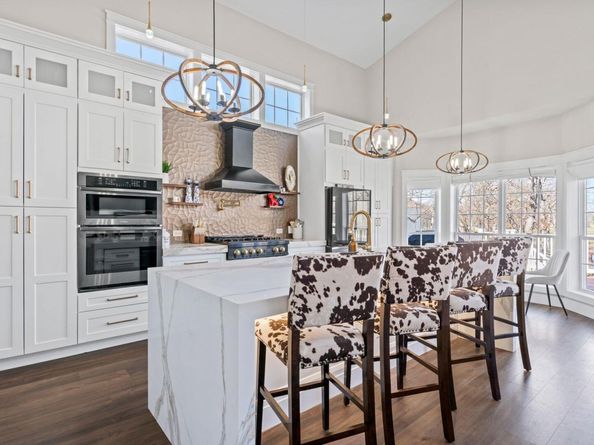 9 Hamlet Drive, Hauppauge NY 11788