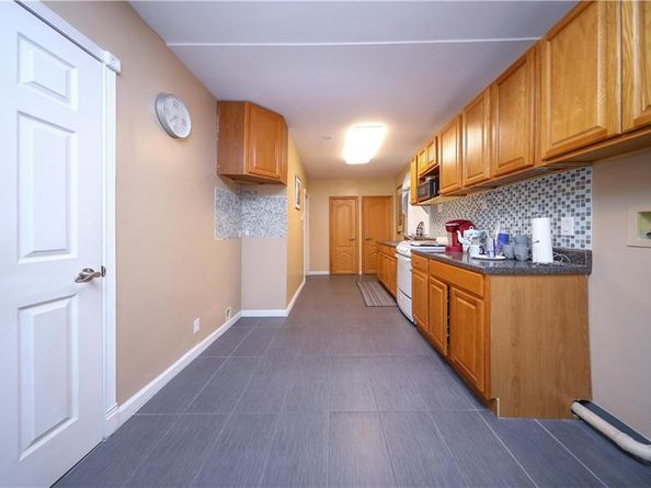 2810 Avenue R, Brooklyn NY 11229