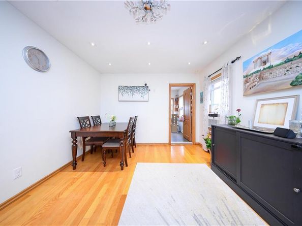 2810 Avenue R, Brooklyn NY 11229