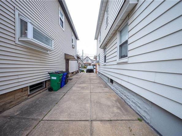 2810 Avenue R, Brooklyn NY 11229