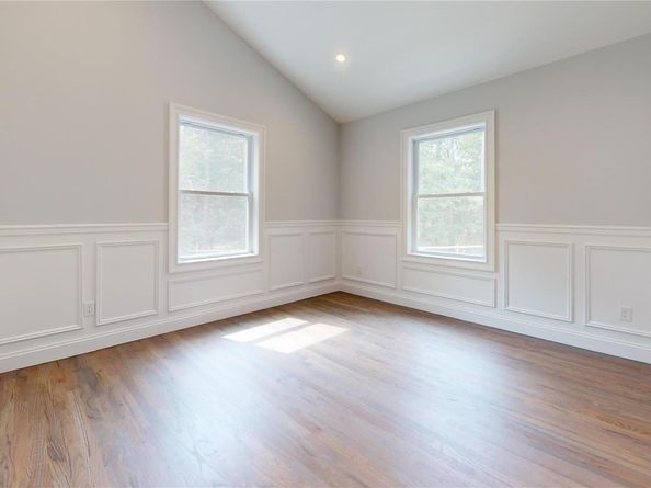 111 Currans Road, Middle Island NY 11953